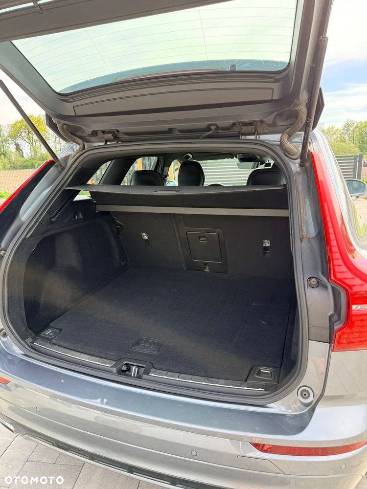 Volvo XC 60 D3 R-Design - 14
