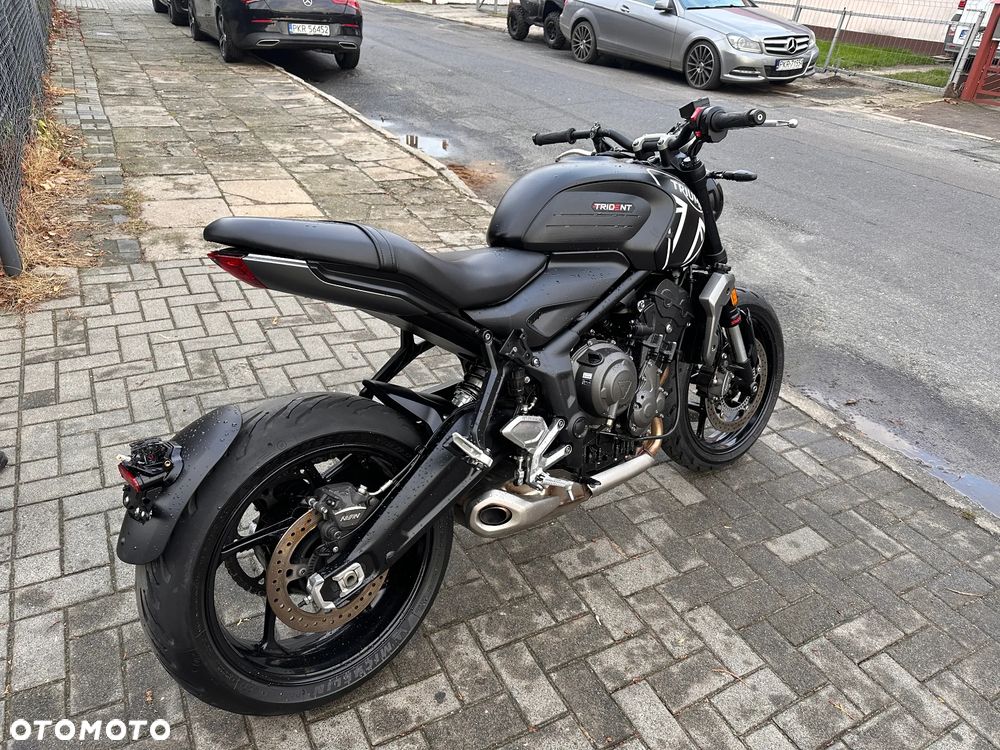 Triumph Trident - 4