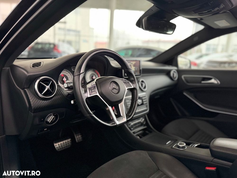 Mercedes-Benz A 180 CDI 7G-DCT AMG Line - 16