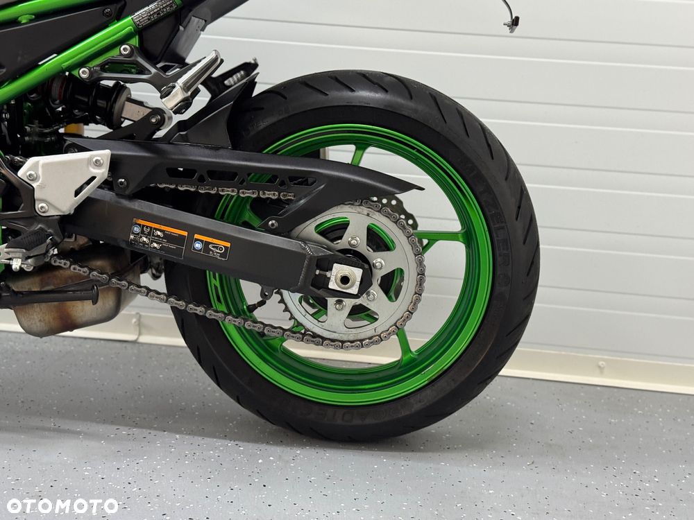 Kawasaki Z - 18