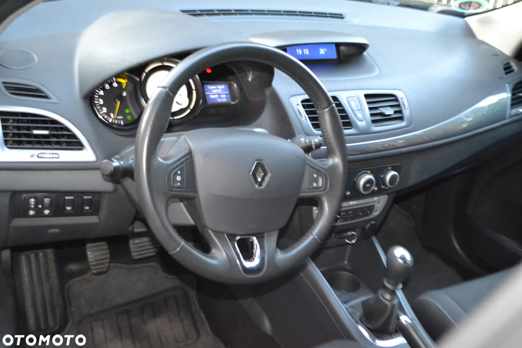Renault Megane ENERGY TCe 130 LIMITED - 16