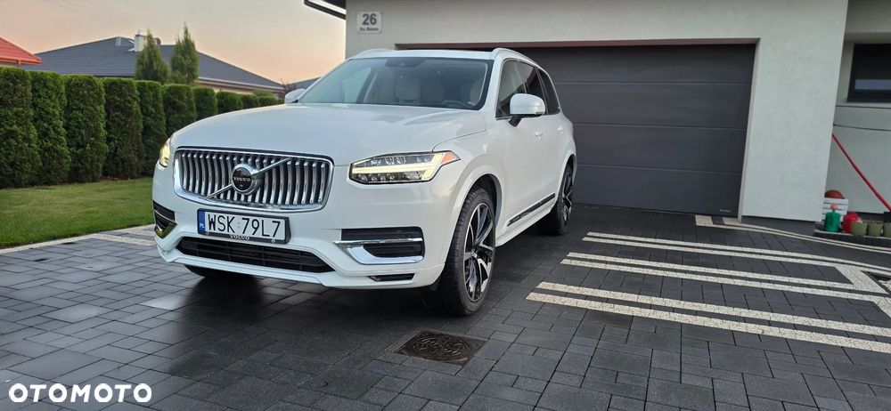 Volvo XC 90 - 9