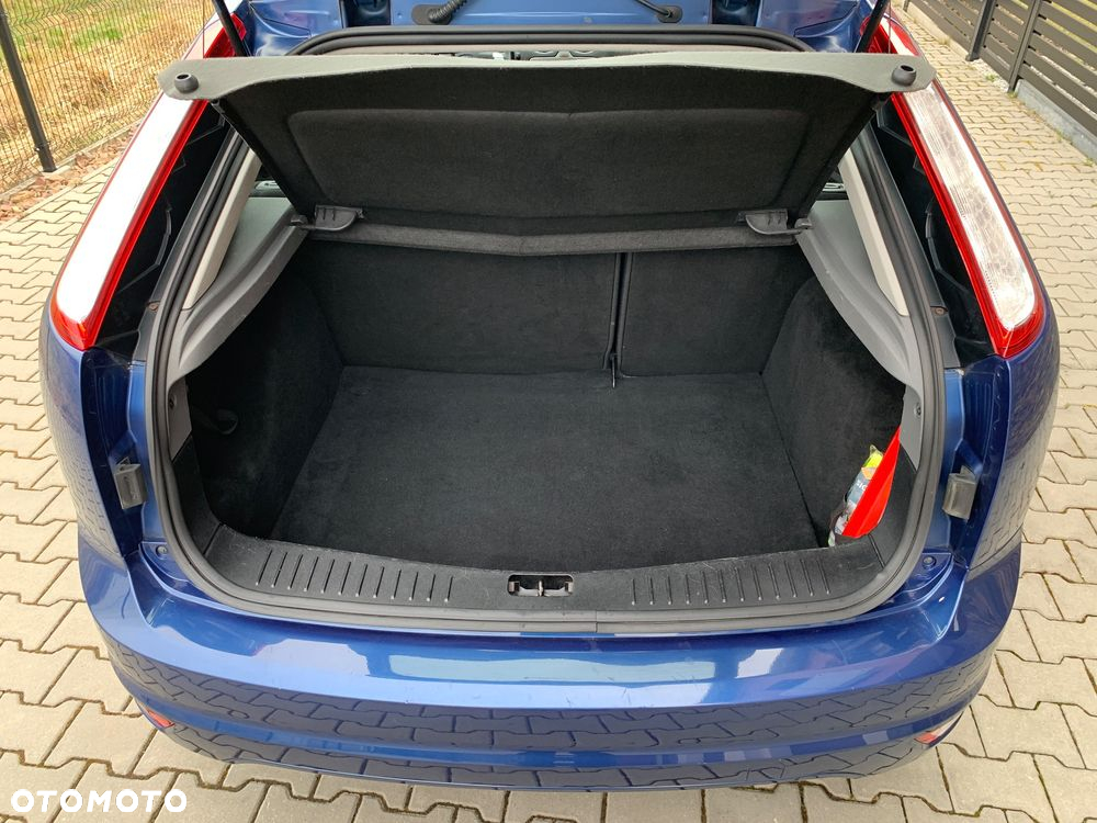 Ford Focus 1.6 Ti-VCT Titanium - 9