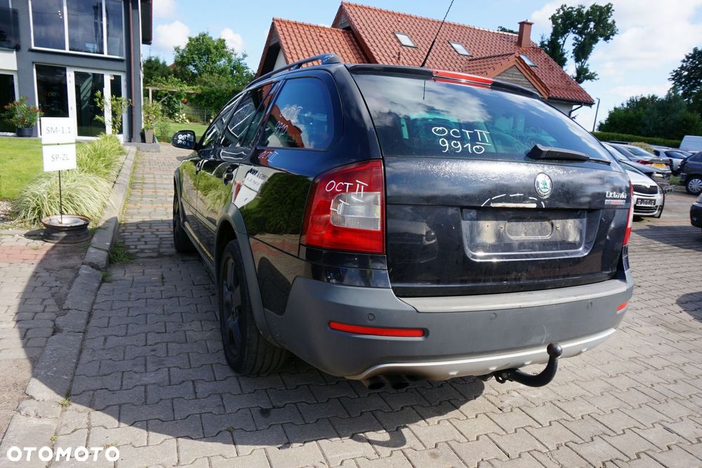 SKODA OCTAVIA II 1Z5 LIFT KOMBI 2010 9910 2.0 TDI BMM 140KM KXV 4X4 CZARNY na części - 3