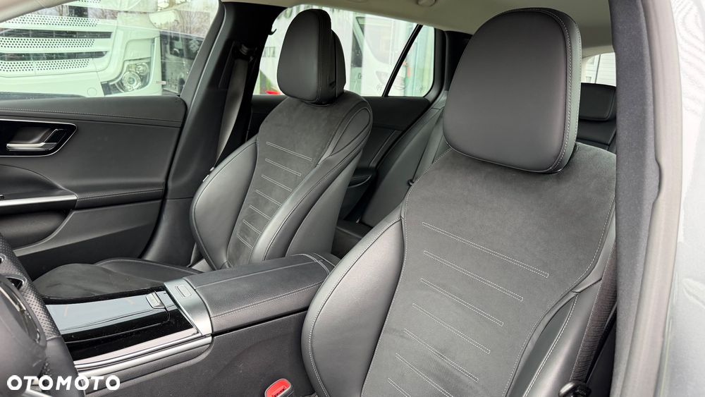 Mercedes-Benz Klasa C 200 9G-TRONIC - 20