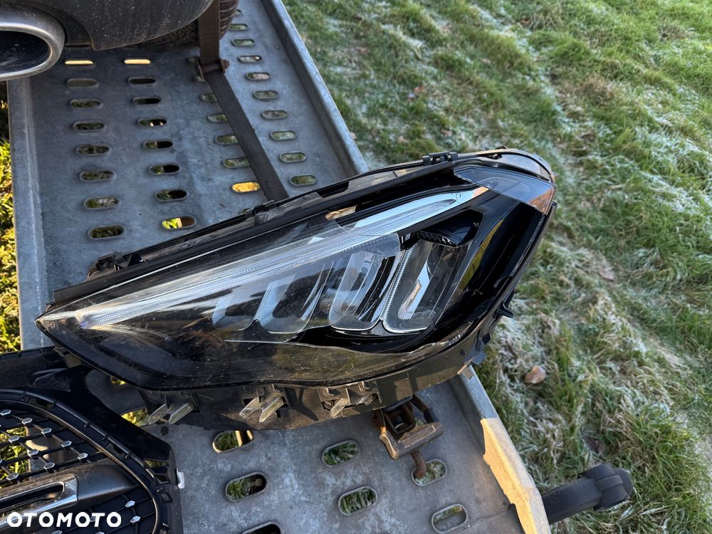 Mercedes-Benz GLA 220 d 4Matic 8G-DCT AMG Line Advanced Plus - 30