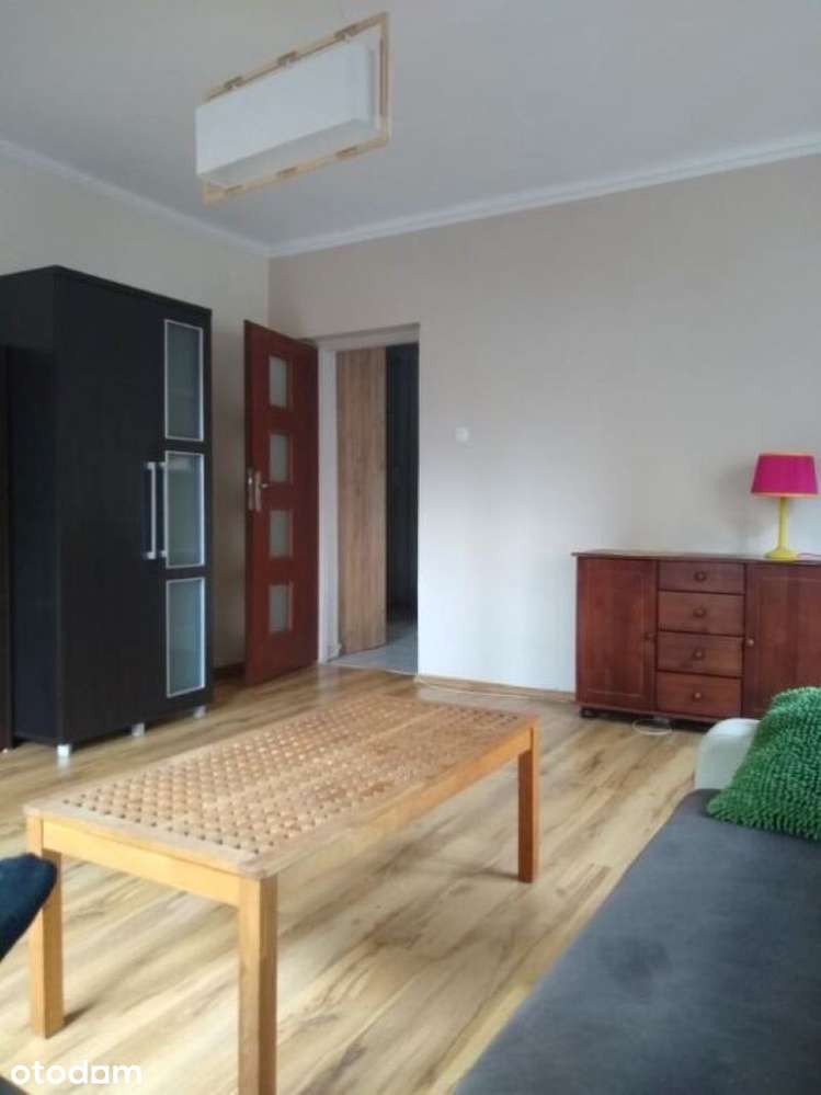 Na sprzedaż – M-2 w centrum Częstochowy, 1 piętro/blok