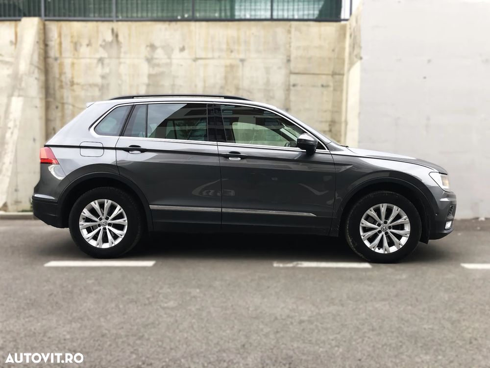 Volkswagen Tiguan 2.0 TDI SCR 4MOTION BlueMotion Technology DSG Exclusive - 30