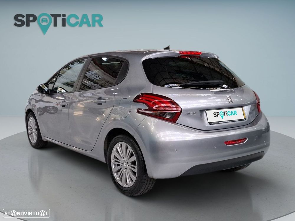 Peugeot 208 1.2 PureTech Signature - 8