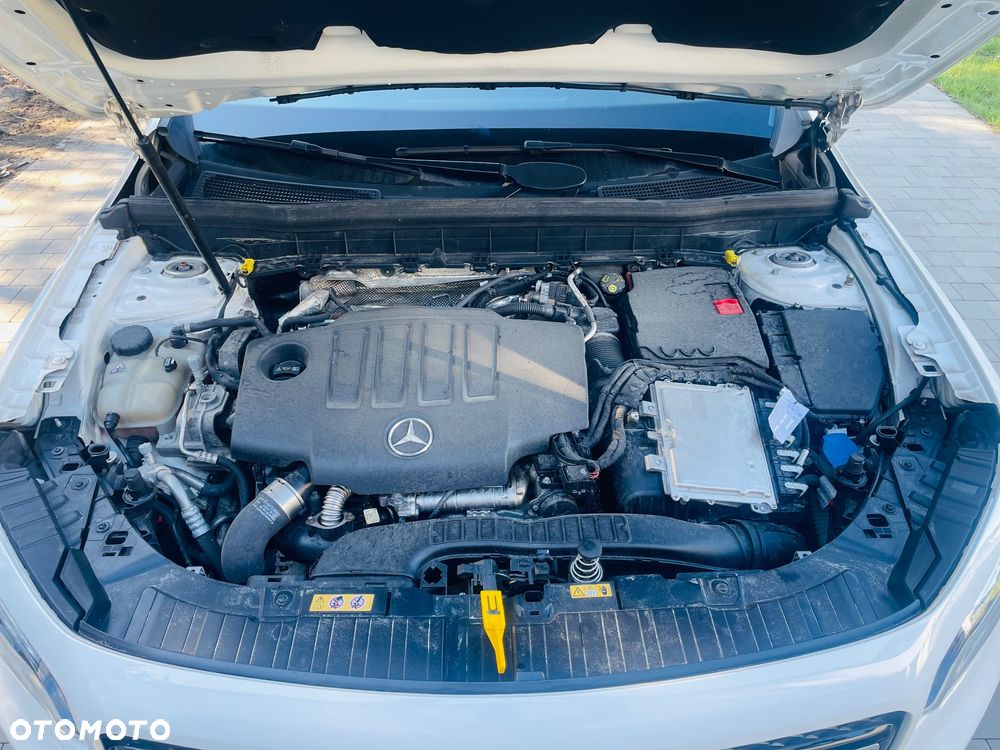Mercedes-Benz GLB 180 d Progressive 8G-DCT - 11