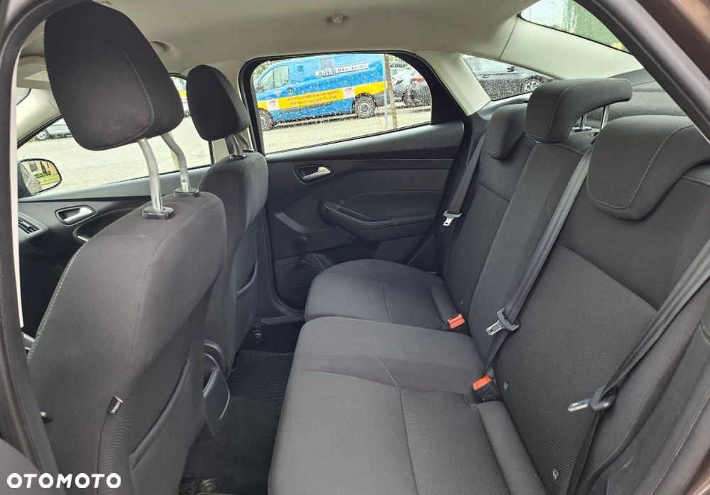 Ford Focus - 17