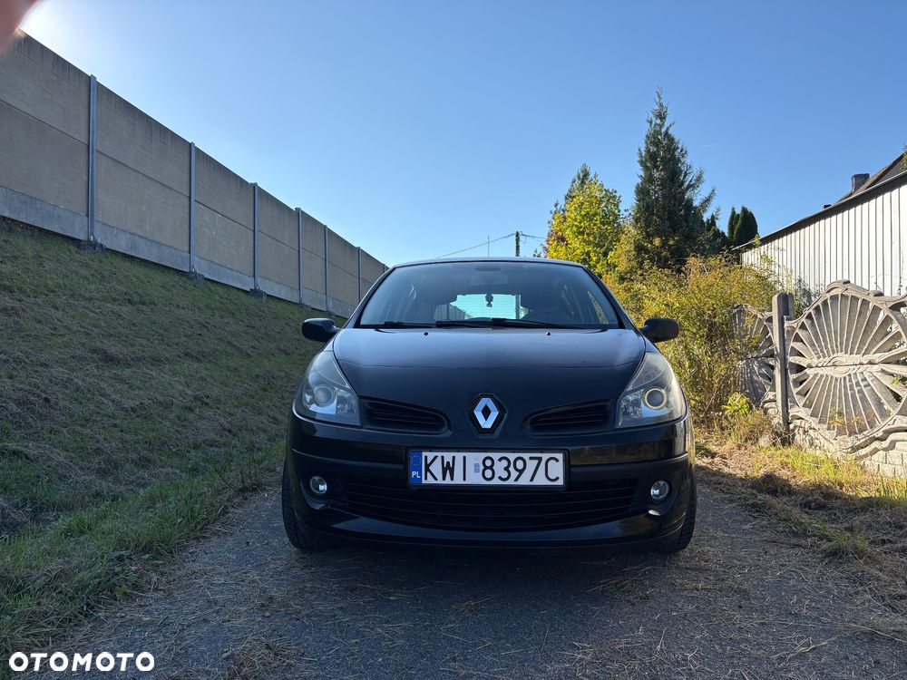 Renault Clio 2007 photo 3