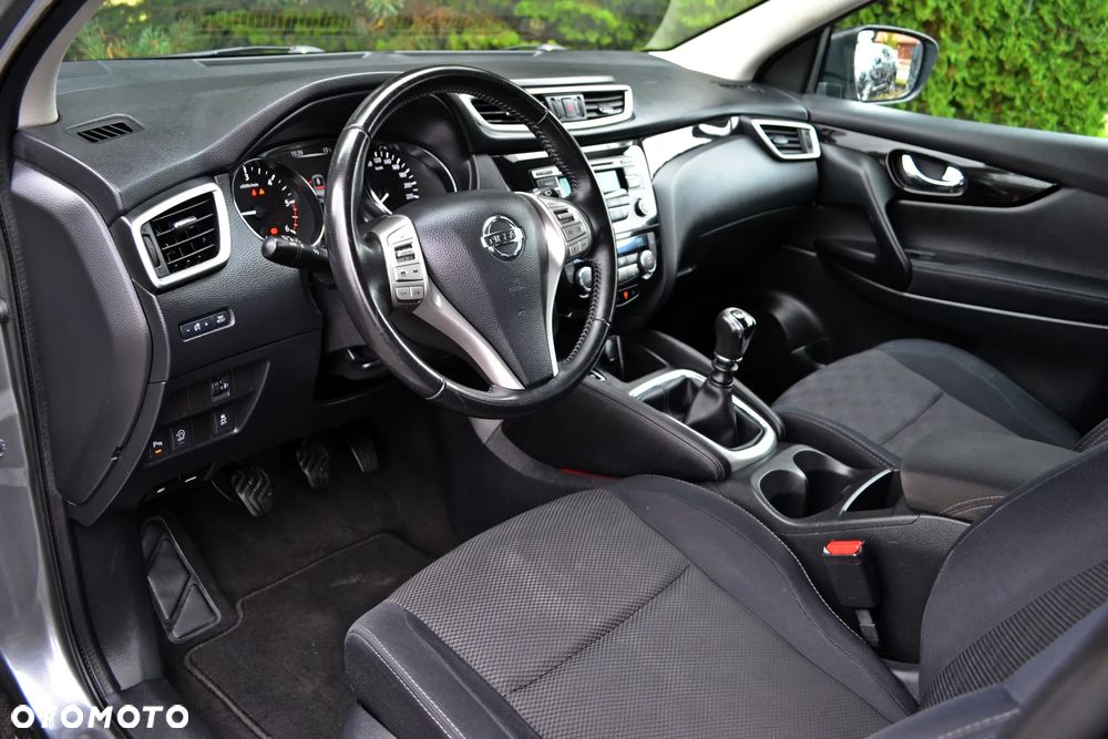 Nissan Qashqai - 16
