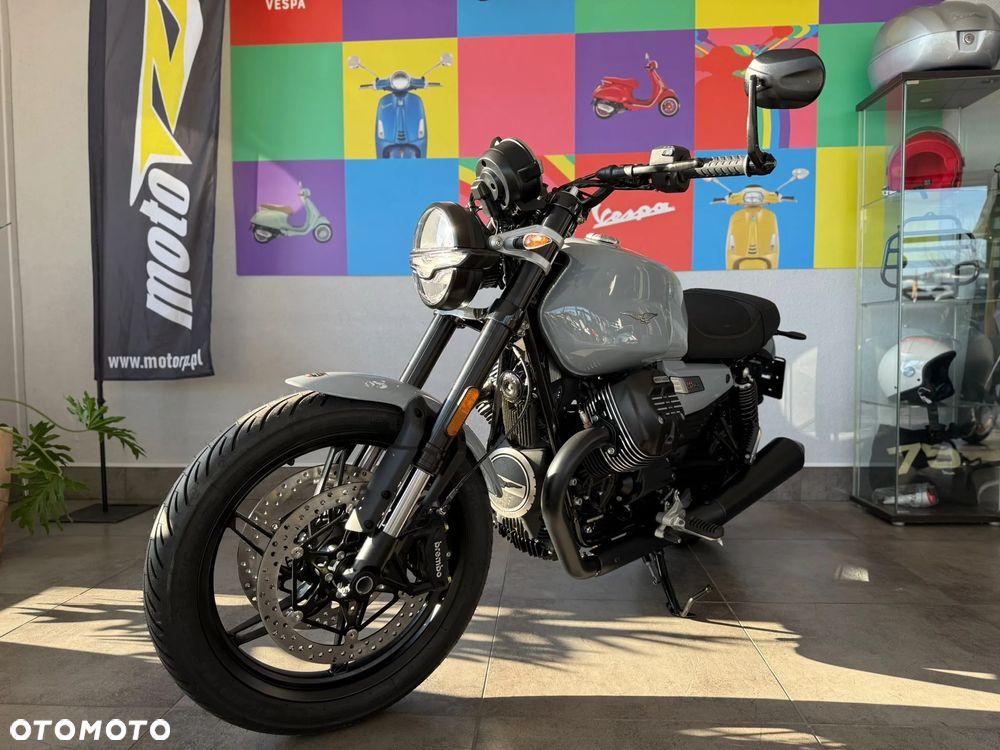 Moto Guzzi V7 - 9