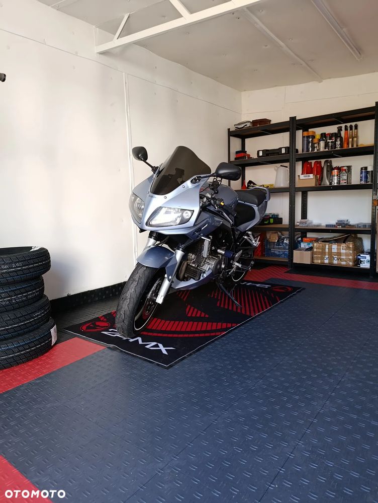 Suzuki SV