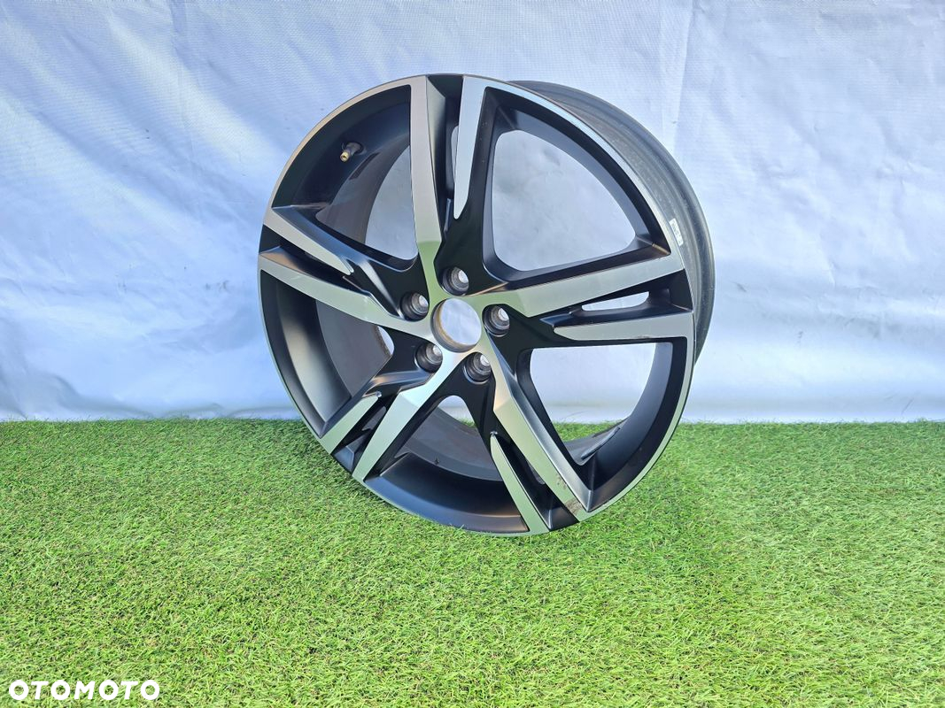FELGA VOLVO V60 V90 XC40 XC60 7,5x19 ET50,5 31423931 - 2
