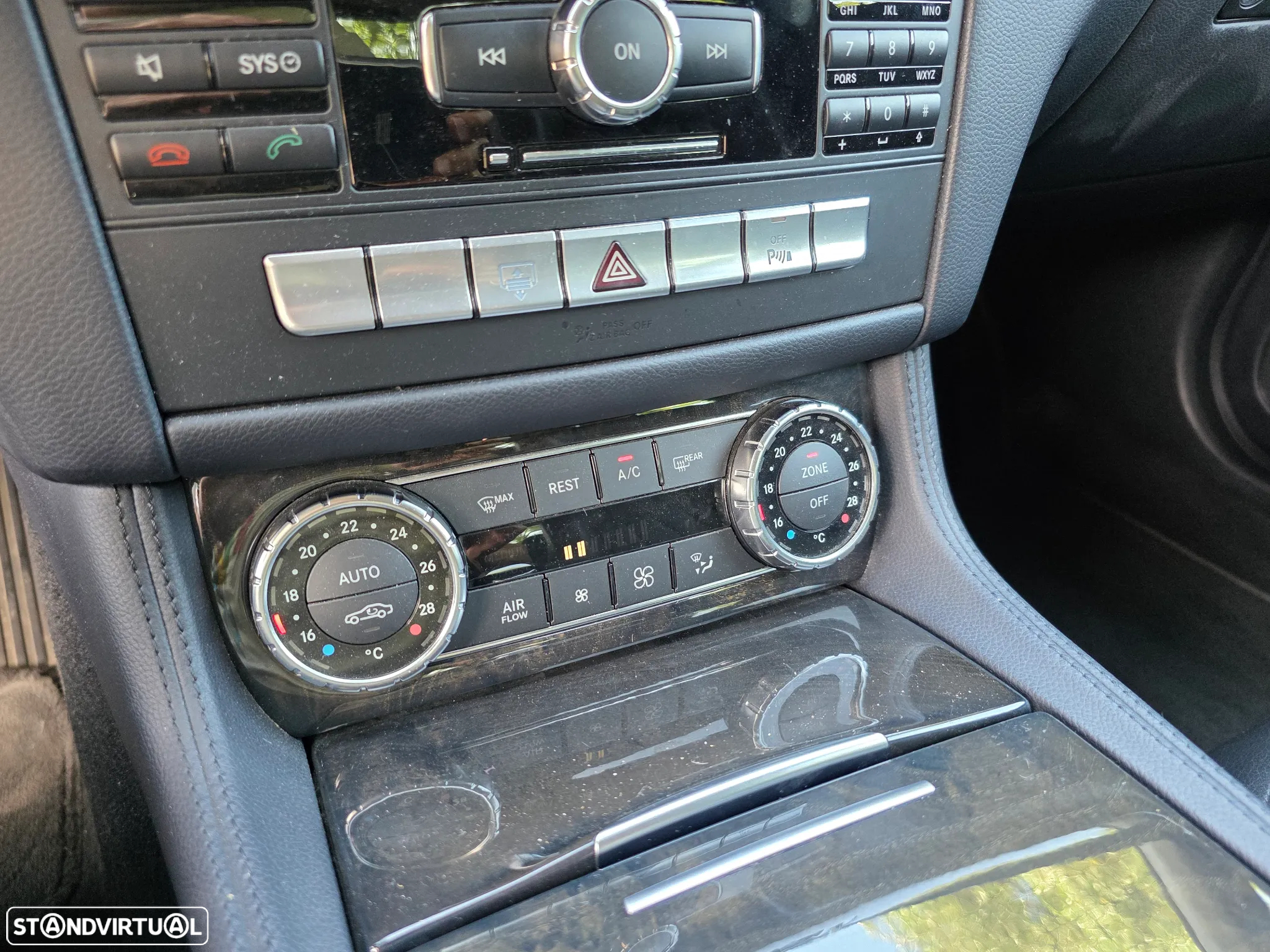 Mercedes-Benz CLS 350 CDi BlueEfficiency - 15