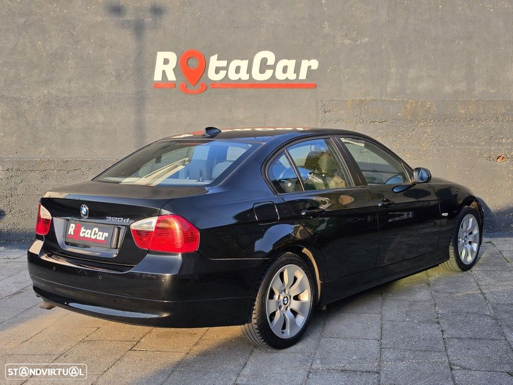 BMW 320 d EfficientDynamics Line Luxury - 8