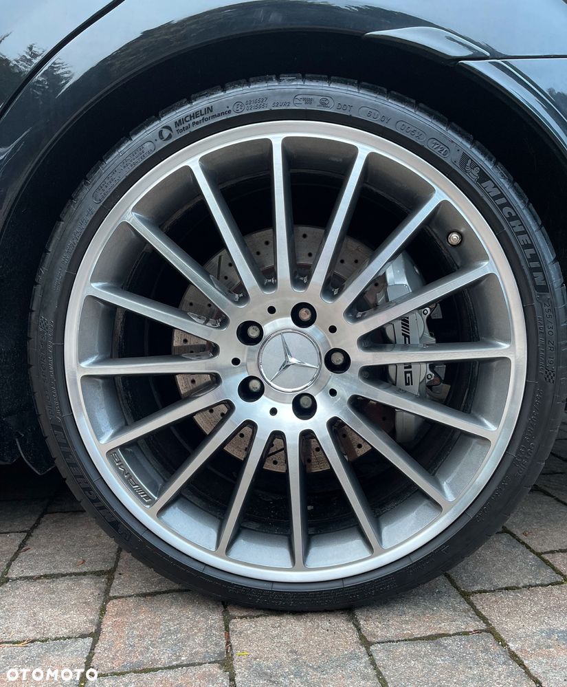 Mercedes-Benz Klasa C 63 AMG AMG SPEEDSHIFT MCT - 12