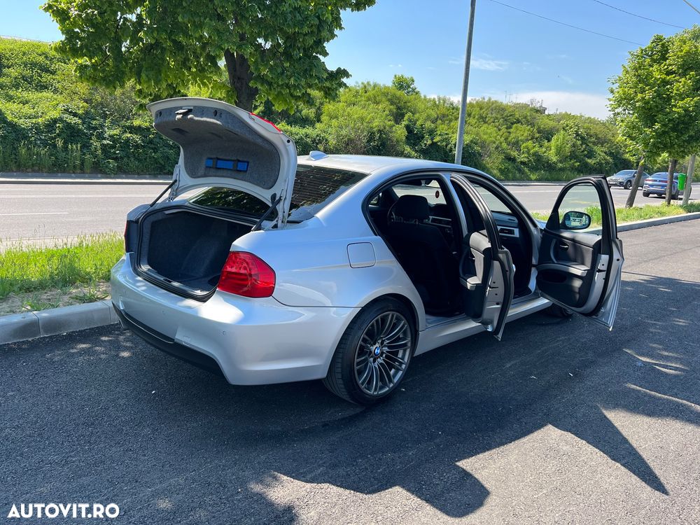 BMW Seria 3 320d - 18