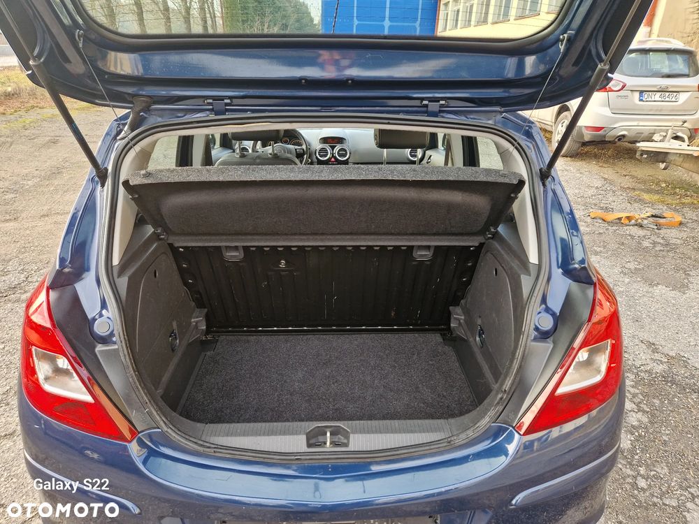 Opel Corsa 1.4 16V Active - 11