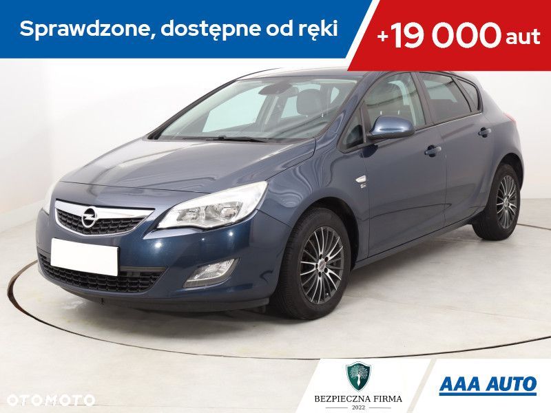 Opel Astra - 2