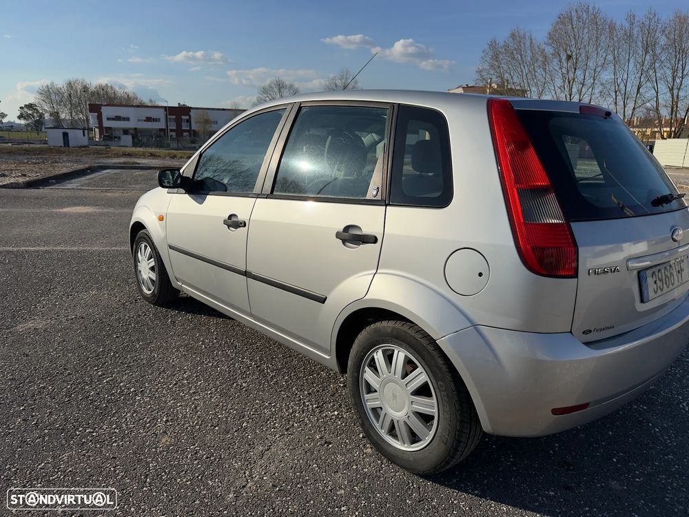 Ford Fiesta 1.25 Trend - 2