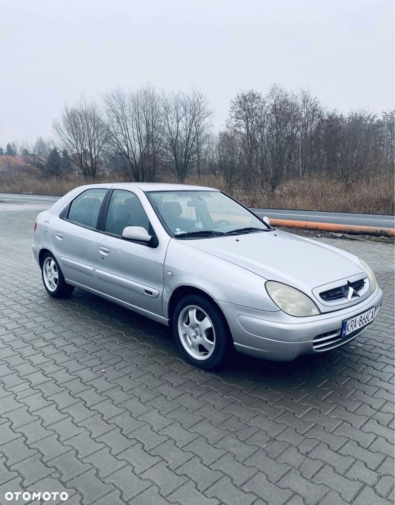 Citroën Xsara 1.6i Exclusive - 4