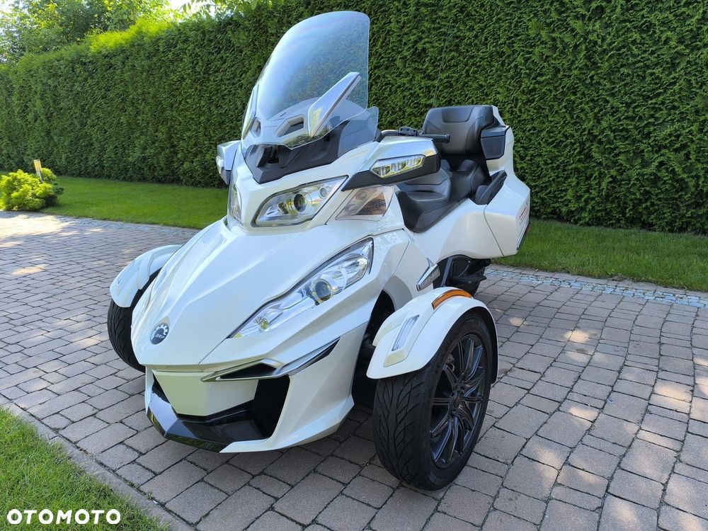 Can-Am Spyder - 2