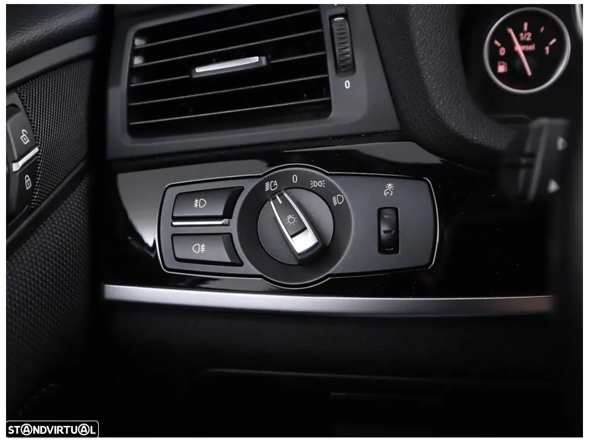 BMW X3 xDrive20d Aut. Luxury Line - 11