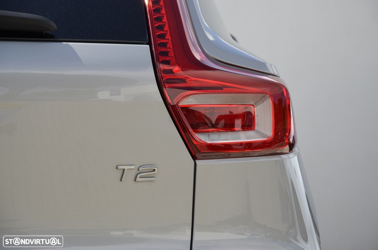 Volvo XC 40 1.5 T2 Plus Dark Auto - 26