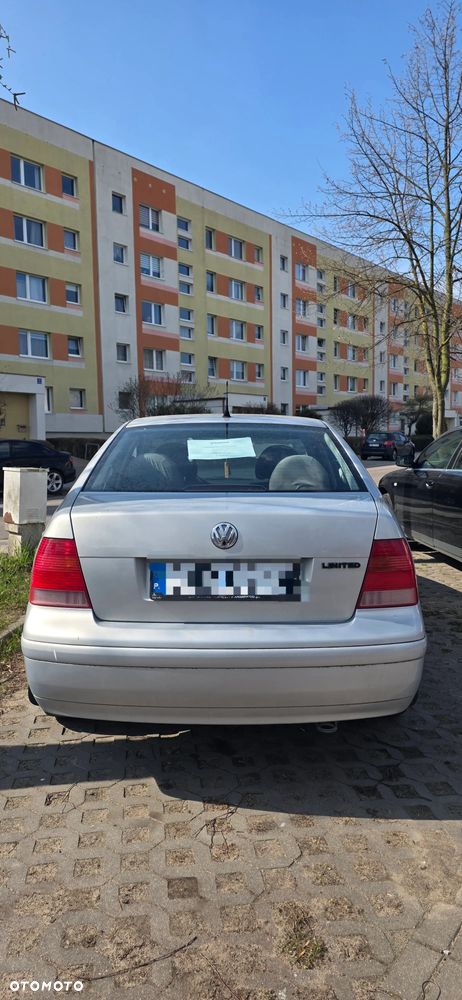 Volkswagen Bora Variant 1.6 - 2