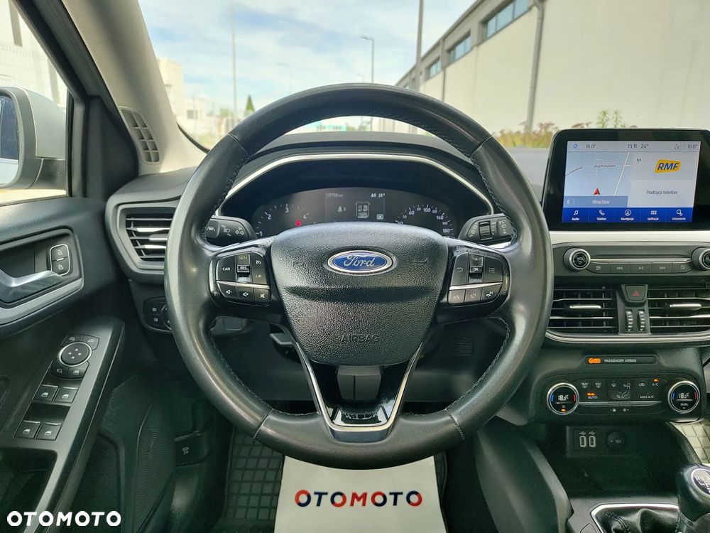 Ford Focus 1.5 EcoBlue Start-Stopp-System TITANIUM STYLE - 17