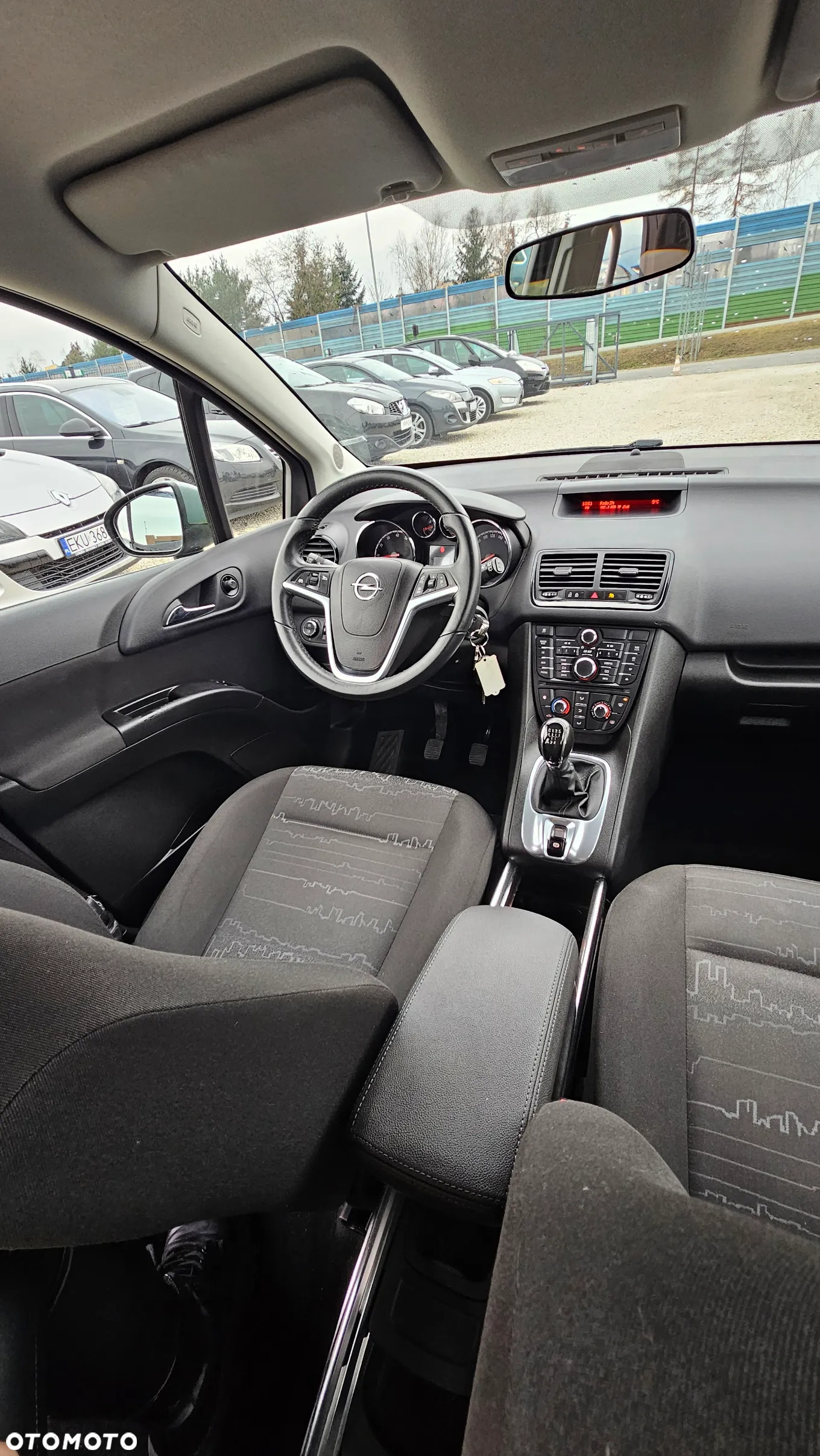 Opel Meriva - 23