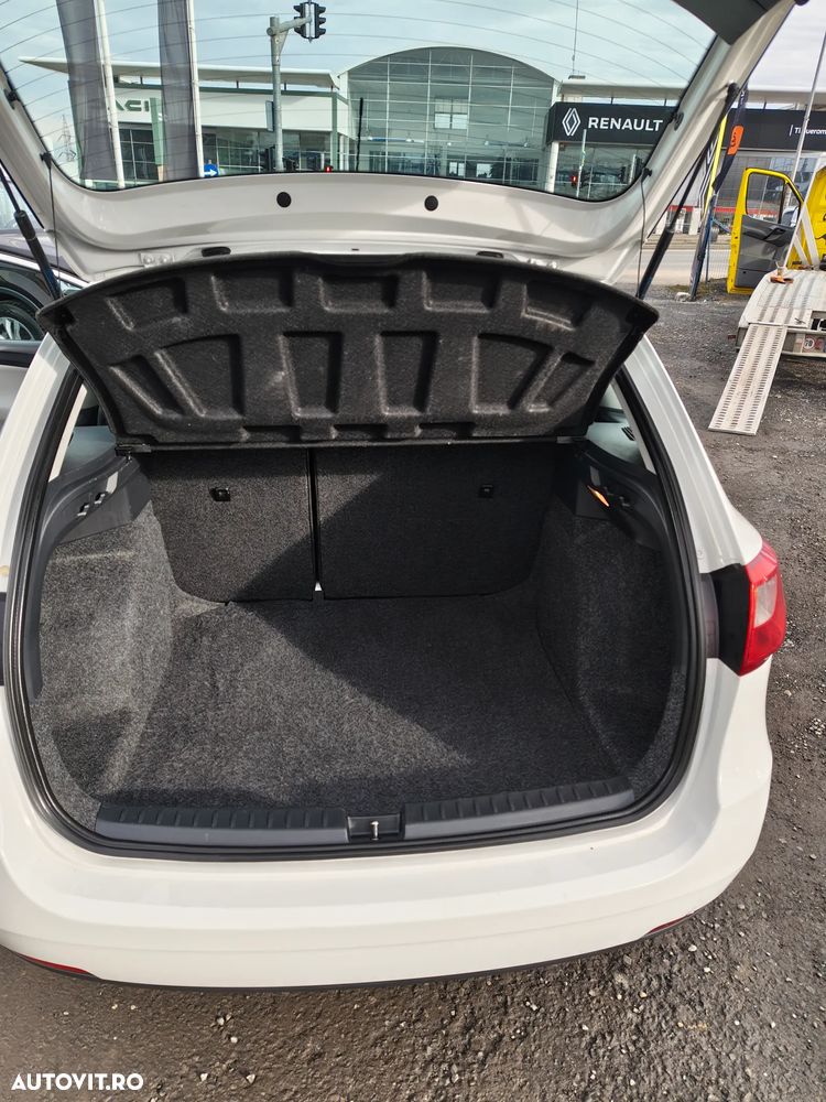 Seat Ibiza 1.6 TDI CR Style Salsa - 10