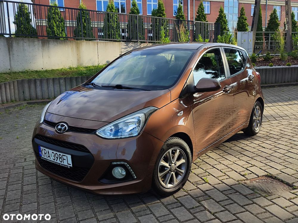Hyundai i10 1.0 YES - 21