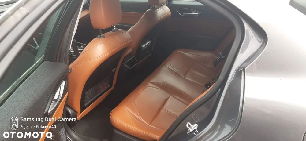 Alfa Romeo Giulia 2.2 D Turbo Super - 7