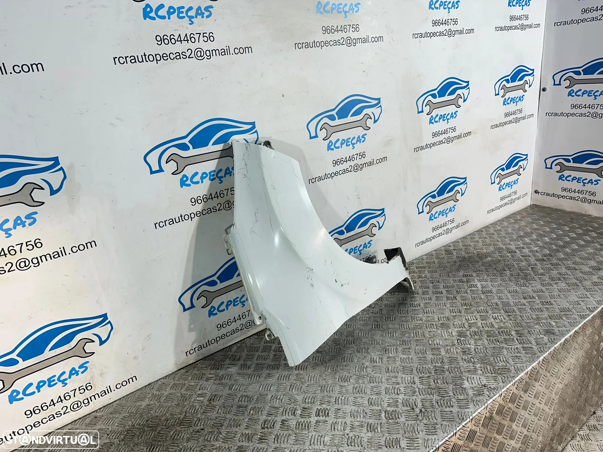 Conjunto Guardalamas Esquerdo Ford Fiesta MK6 VI 6 2008 - 2017 - 2