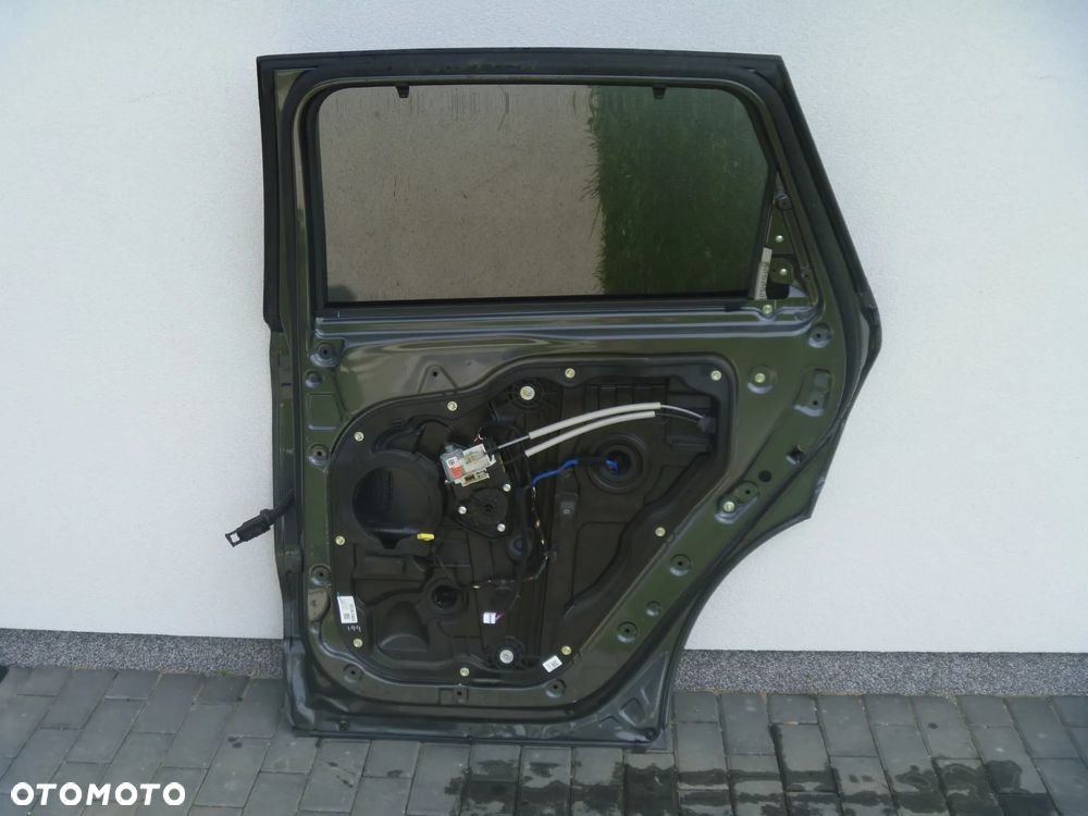 HYUNDAI SANTA FE IV DRZWI TYLNE PRAWE KOMPLETNE - 4