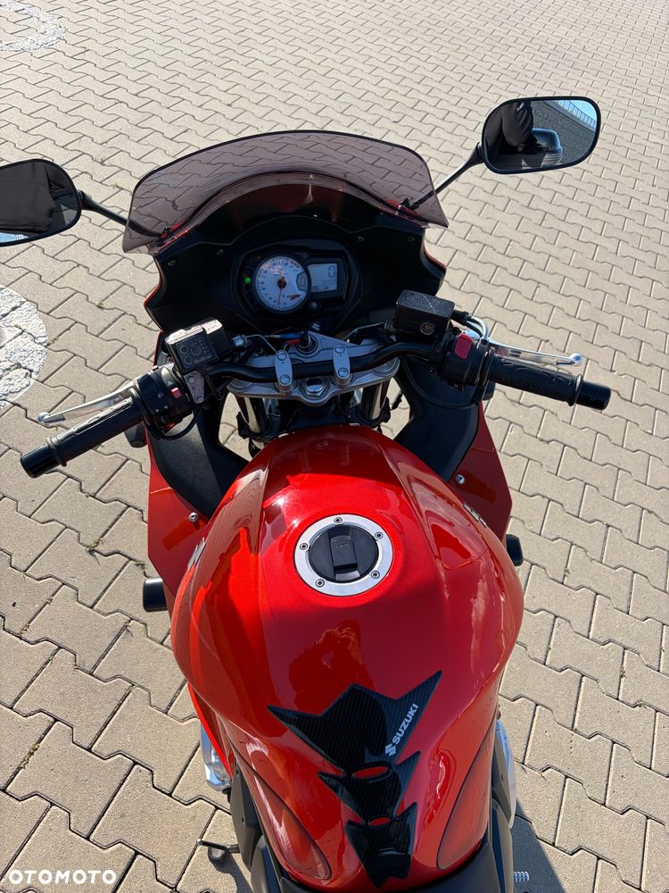 Suzuki GSX - 5