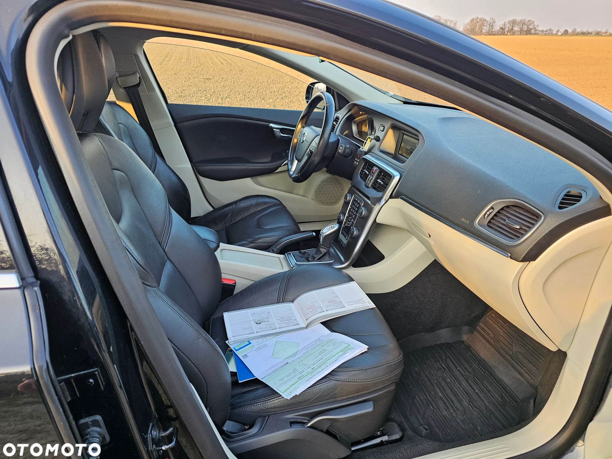 Volvo V40 D3 Geartronic Summum - 21