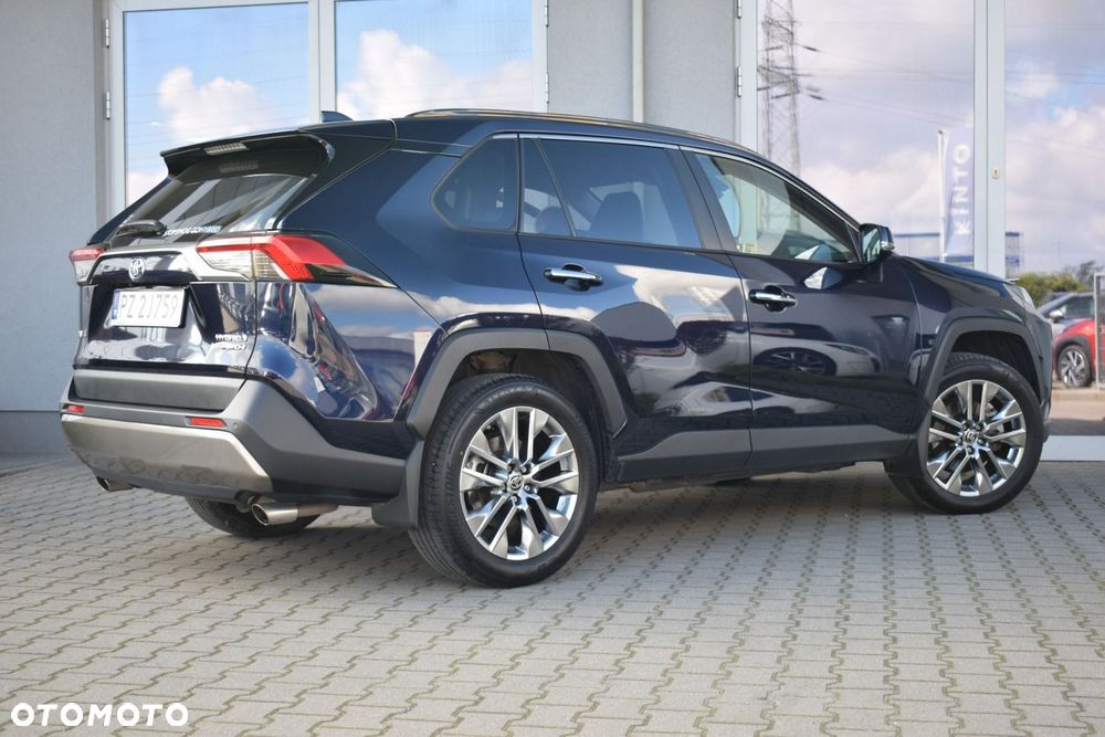 Toyota RAV4 - 3