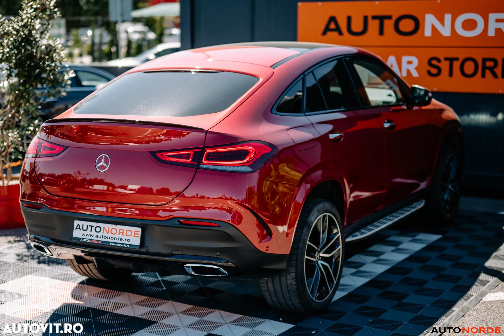 Mercedes-Benz GLE 400 d 4Matic 9G-TRONIC AMG Line - 12