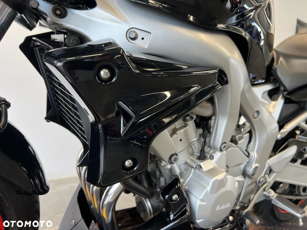 Yamaha FZ6 - 15