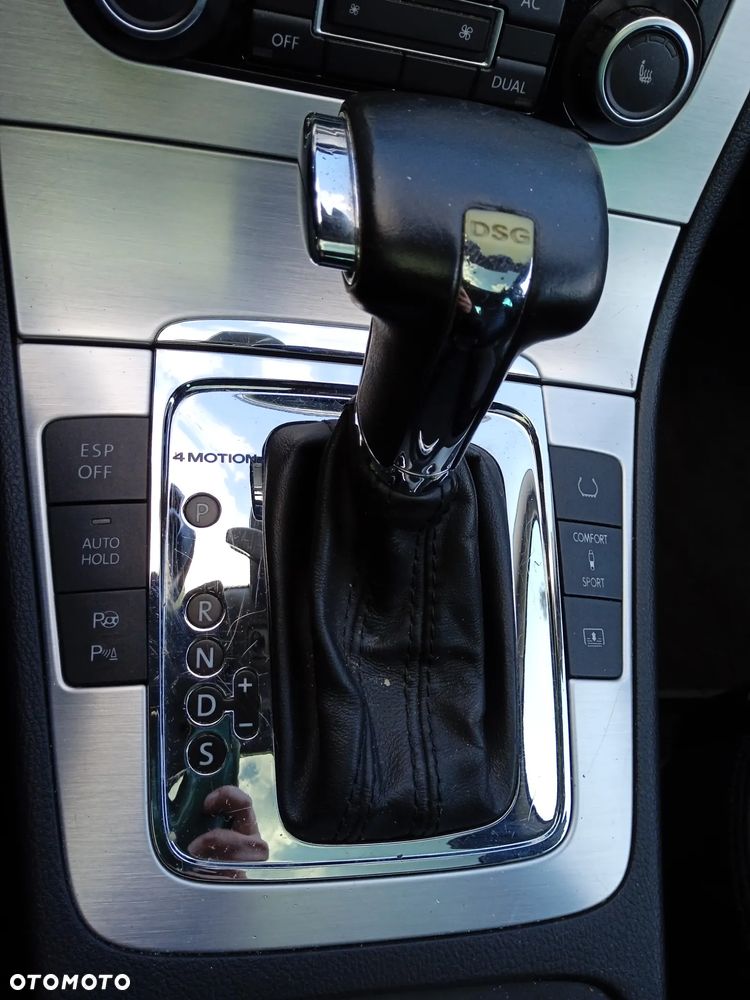 Volkswagen Passat CC 3.6 V6 4Motion DSG - 13