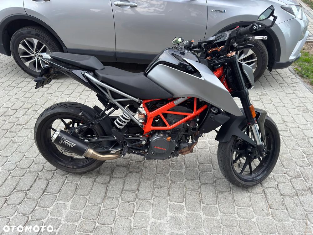 KTM Duke 125 - 1