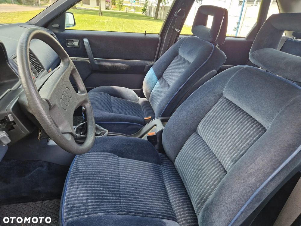 Audi 200 2.2 Turbo - 11