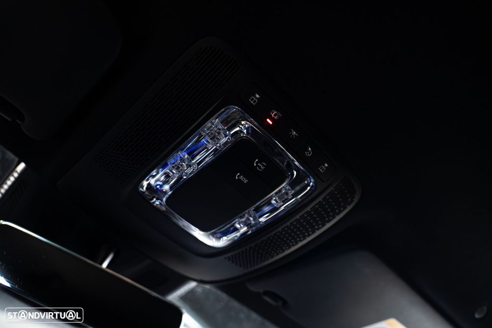 Mercedes-Benz GLA 250 e 8G-DCT - 41