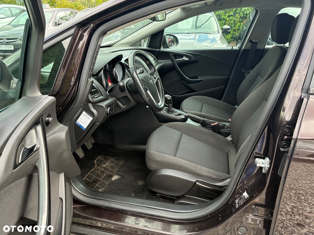 Opel Astra - 9
