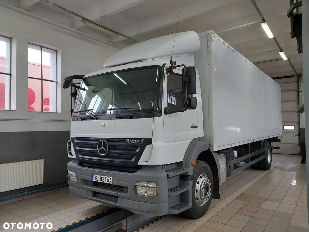 Mercedes-Benz AXOR 1829 - 1
